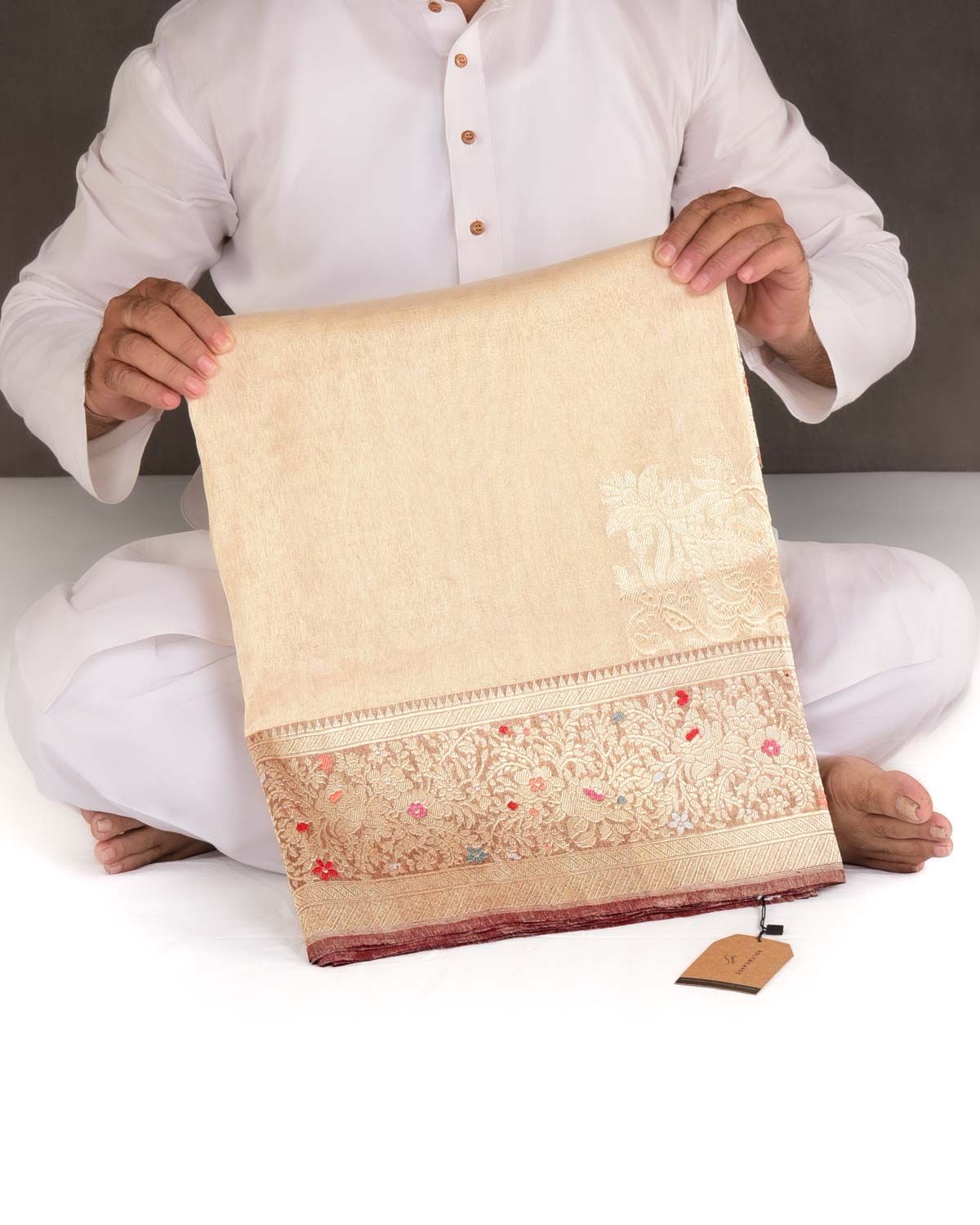 Metallic Gold Ektara Kadhuan Brocade Handwoven Cotton Tissue Banarasi Saree-HolyWeaves