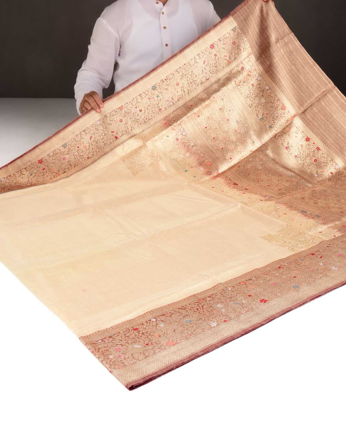 Metallic Gold Ektara Kadhuan Brocade Handwoven Cotton Tissue Banarasi Saree-HolyWeaves