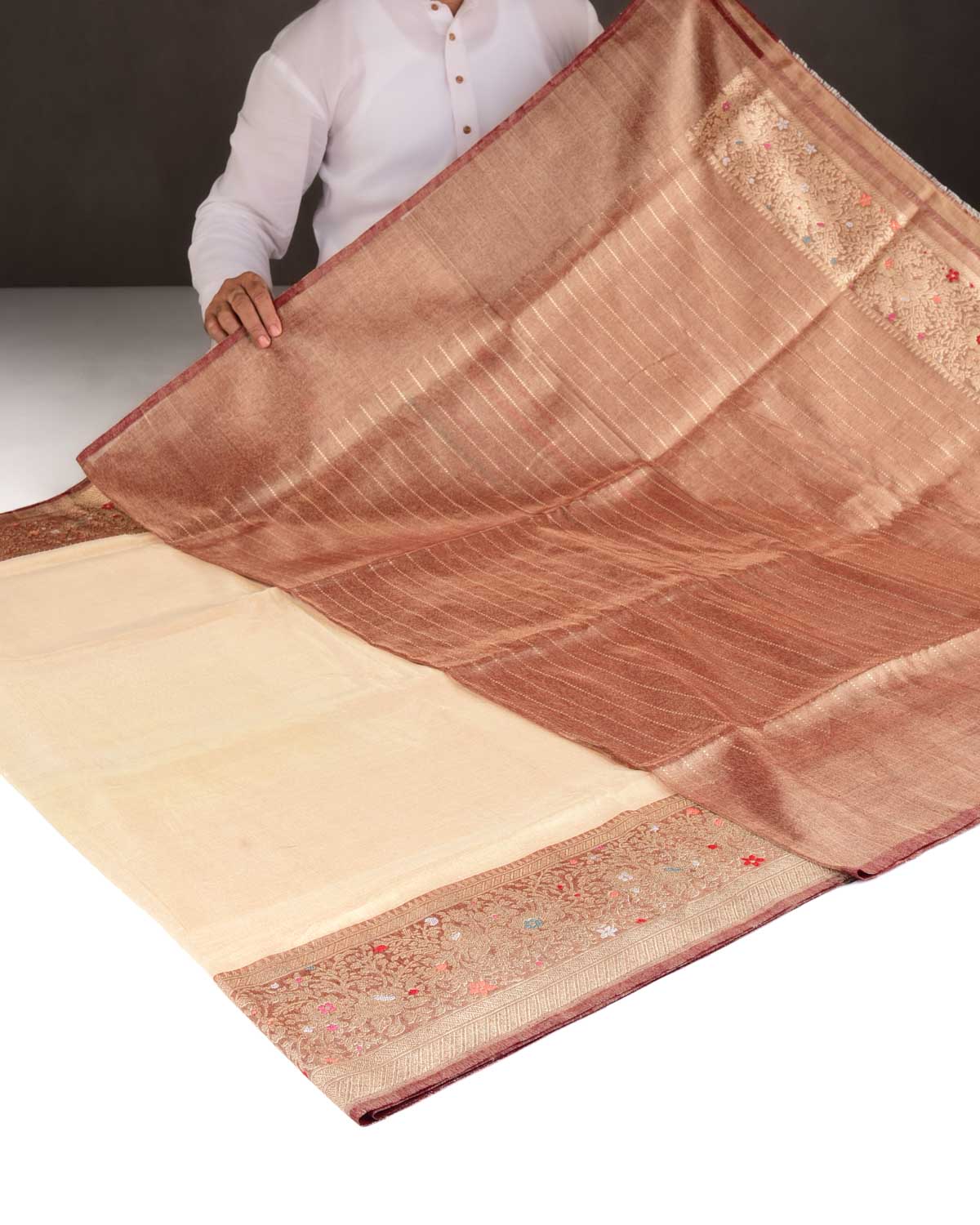 Metallic Gold Ektara Kadhuan Brocade Handwoven Cotton Tissue Banarasi Saree-HolyWeaves