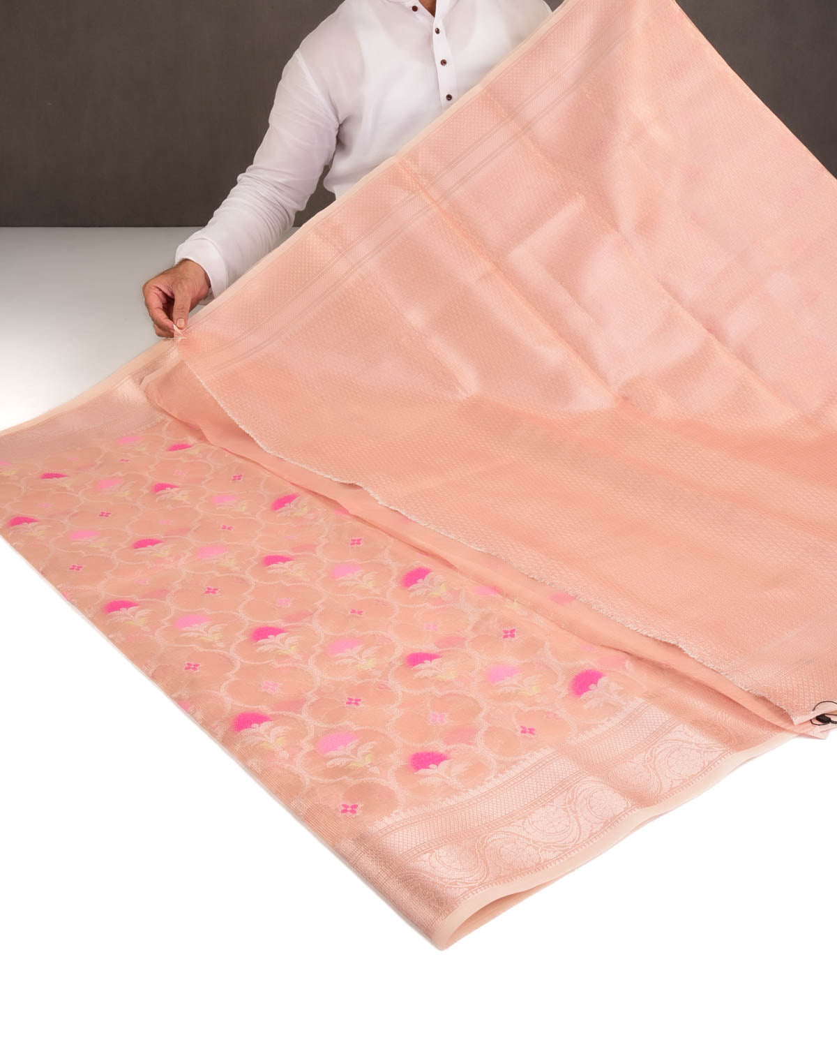Metallic Pink Ethnic Grids Cutwork Brocade Woven Art Cotton Tissue Banarasi Saree-HolyWeaves