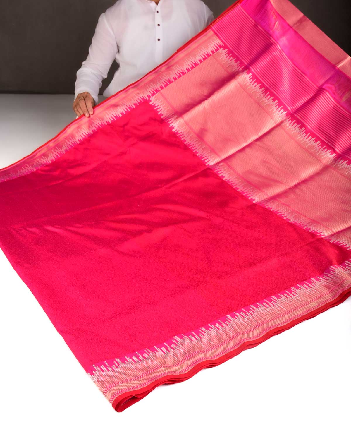Shot Red-Pink Gold & Silver Zari Tanchoi Kadhuan Brocade Handwoven Katan Silk Banarasi Saree-HolyWeaves