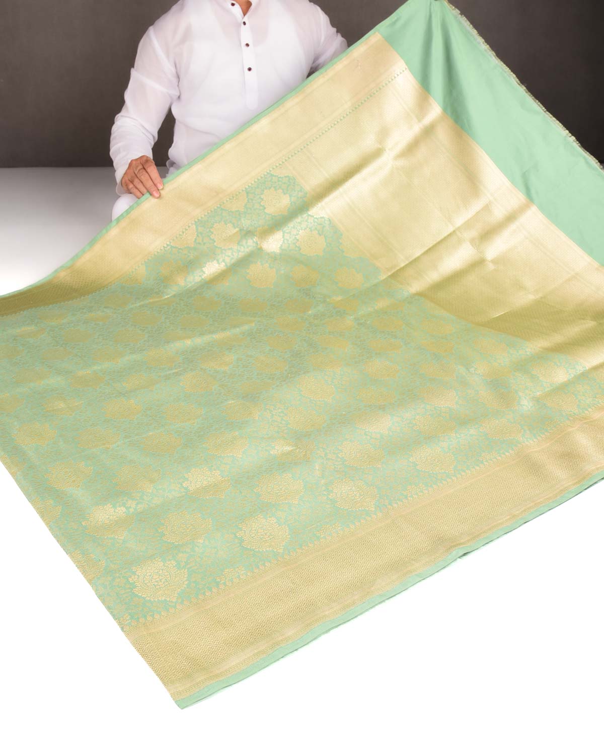 Earthy Green Dual Tone Gold Zari Damask Jaal Cutwork Brocade Handwoven Katan Silk Banarasi Saree-HolyWeaves