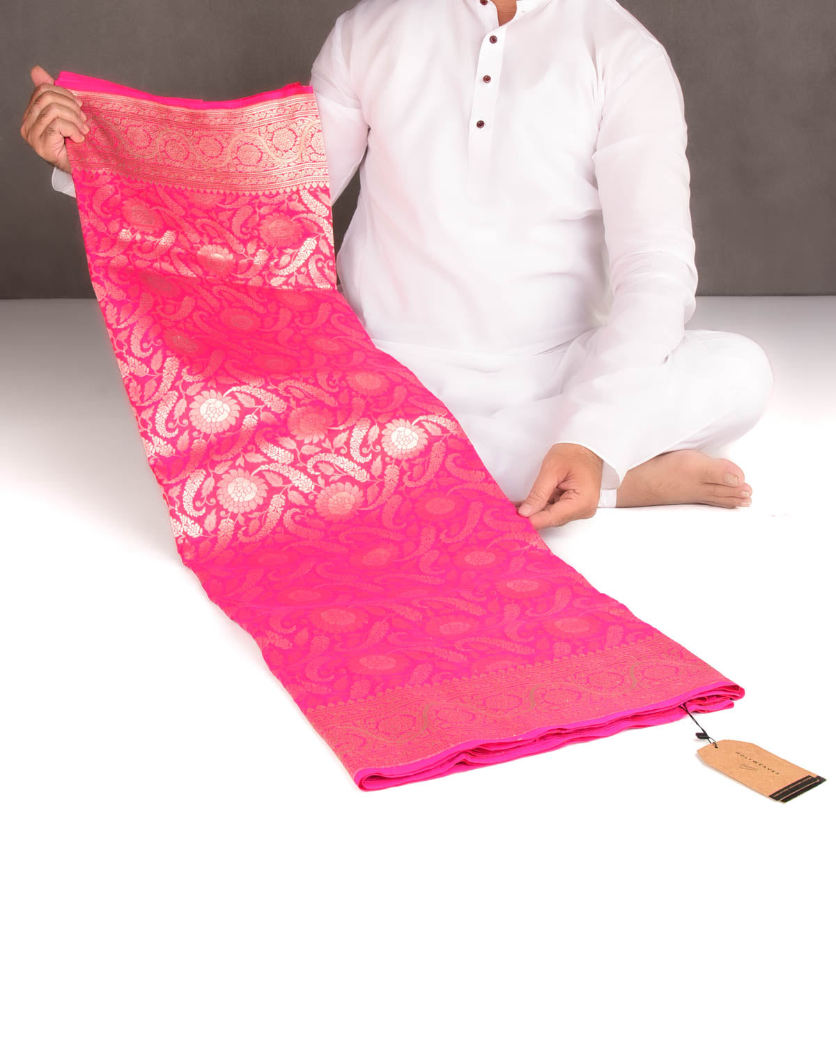 Shot Red-Pink Dual Tone Gold Zari Floral Jaal Cutwork Brocade Handwoven Katan Silk Banarasi Saree-HolyWeaves