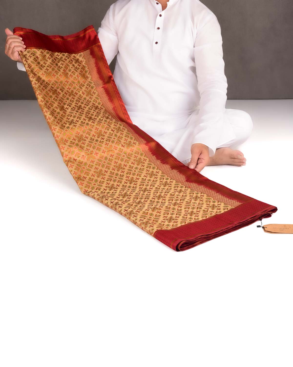 Beige Traditional Satin Jamawar Handwoven Katan Silk Banarasi Saree-HolyWeaves