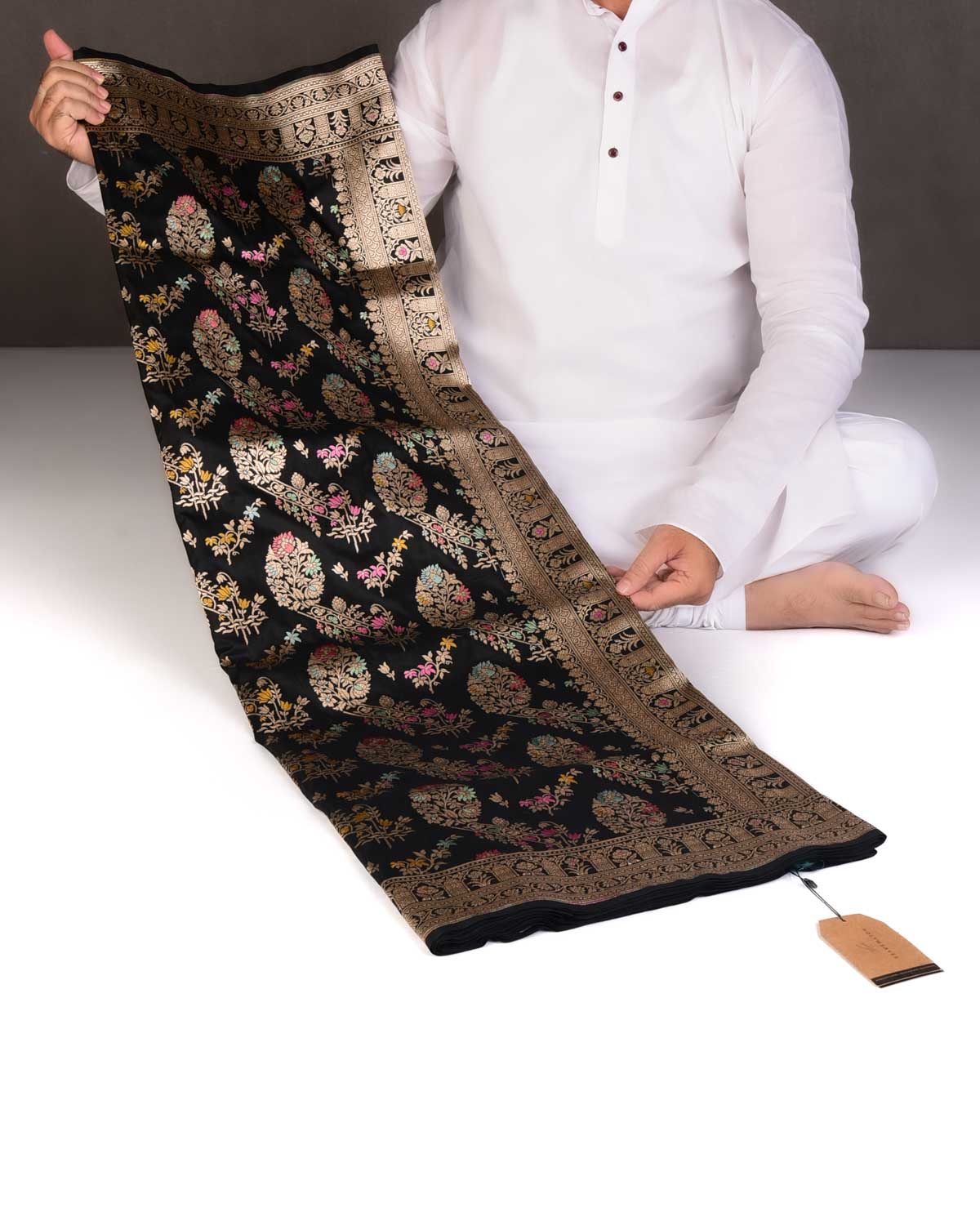 Black Tehra Floral Jaal Cutwork Brocade Handwoven Katan Silk Banarasi Saree-HolyWeaves