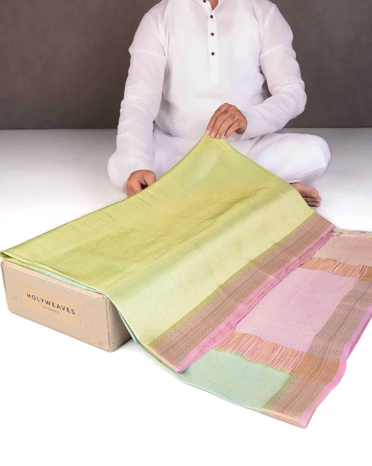 Ombre Metallic Blue-Green Brocade Woven Katan Tissue Banarasi Saree with Contrast Border Pallu-HolyWeaves