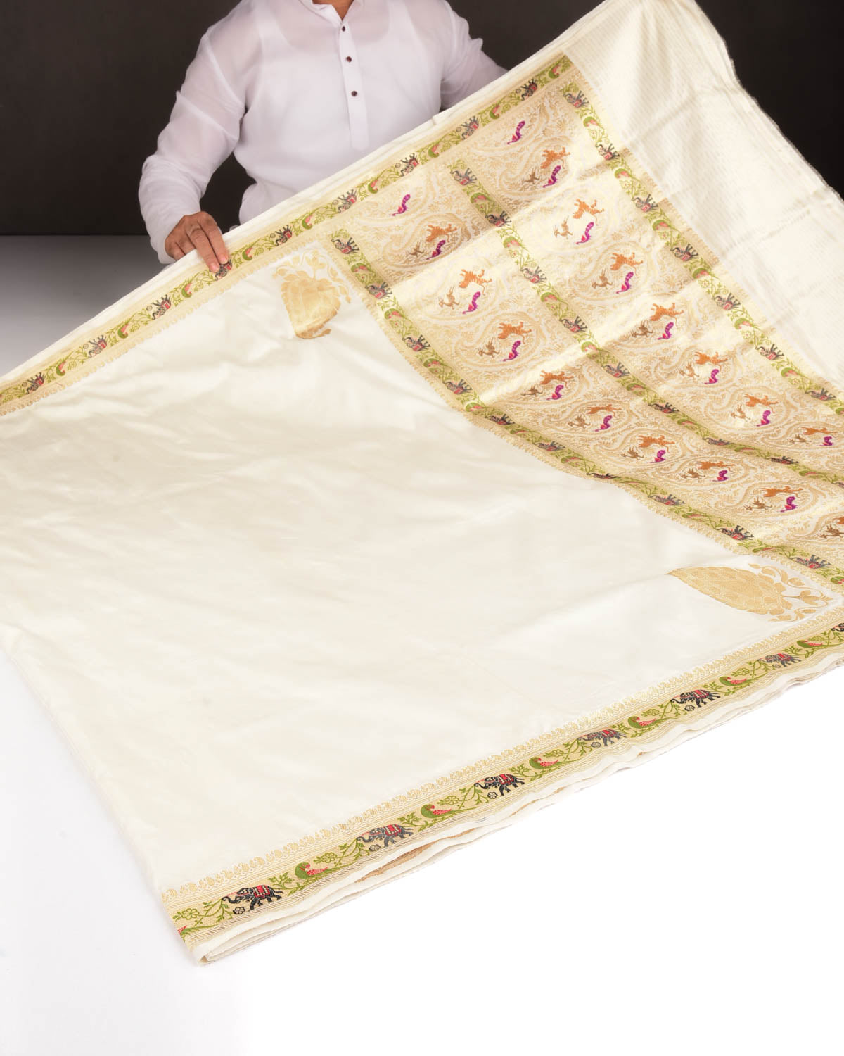 Ivory White Kadhuan Brocade Handwoven Katan Silk Banarasi Saree with Shikargah Boder Pallu-HolyWeaves