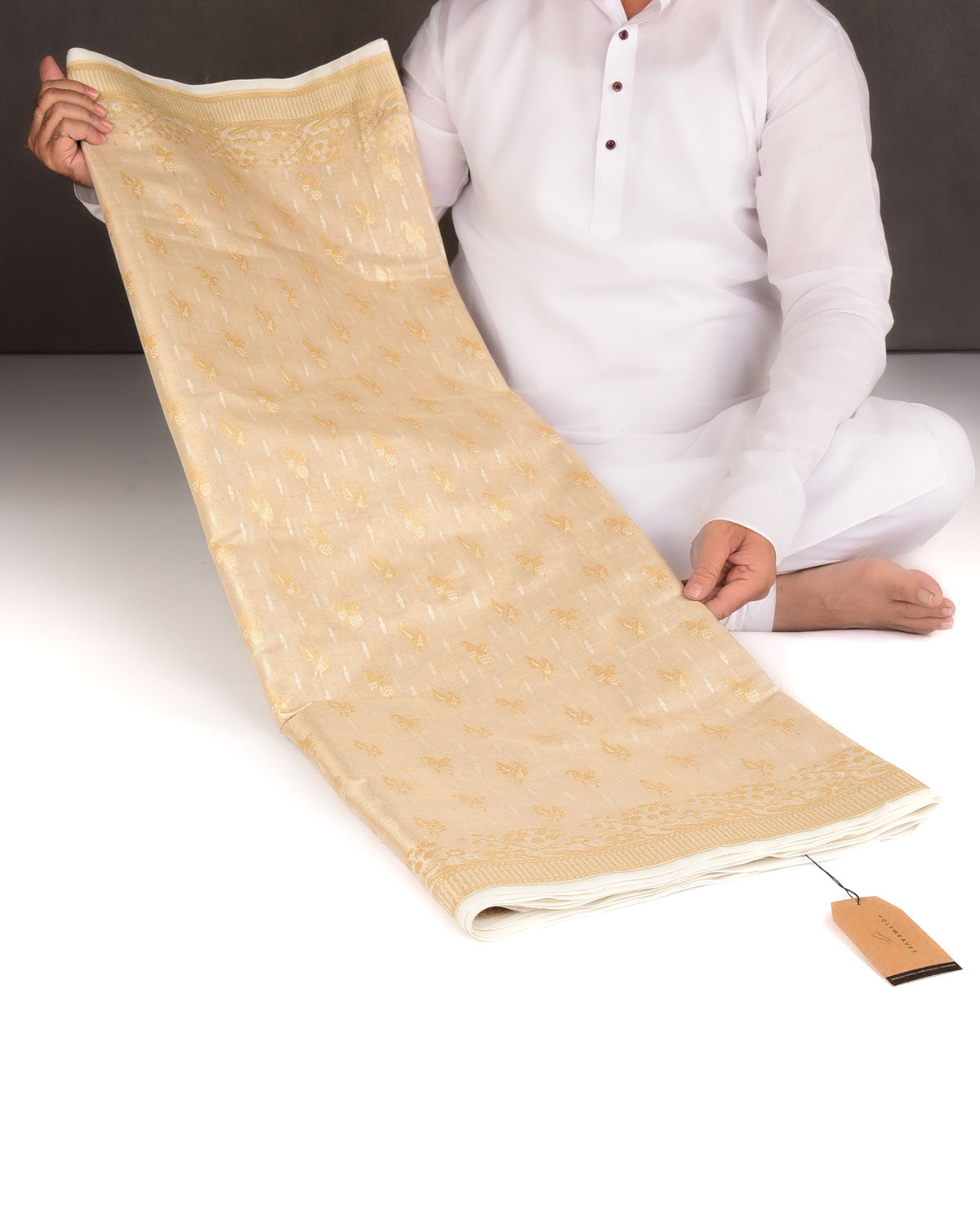 Metallic Cream Gold Zari And White Resham Cutwork Brocade Woven Cotton Silk Banarasi Saree-HolyWeaves