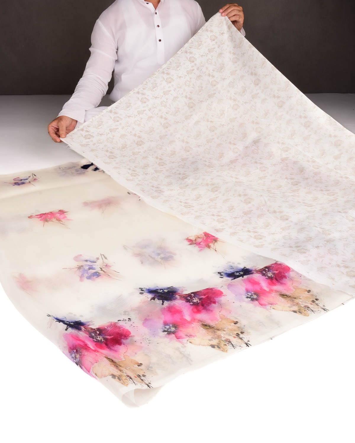 White Abstract Floral Printed Kora Silk Saree-HolyWeaves