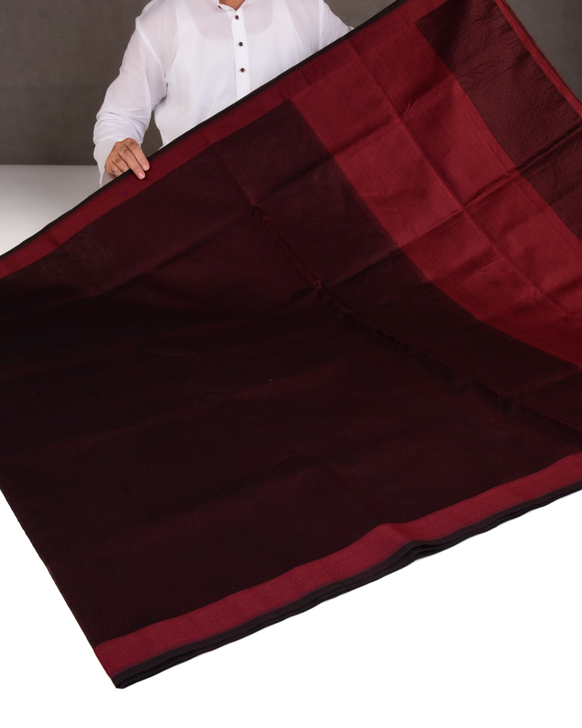 Sangria Maroon WATERMARK Illusion Honeycomb Handwoven Handwoven Kora Silk Banarasi Saree-HolyWeaves