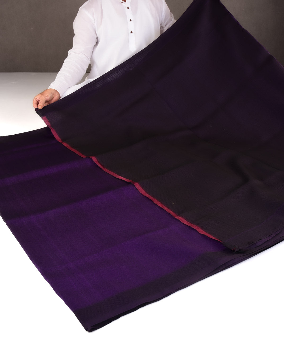 Purple WATERMARK Illusion Waves Tanchoi Handwoven Kora Silk Banarasi Saree-HolyWeaves