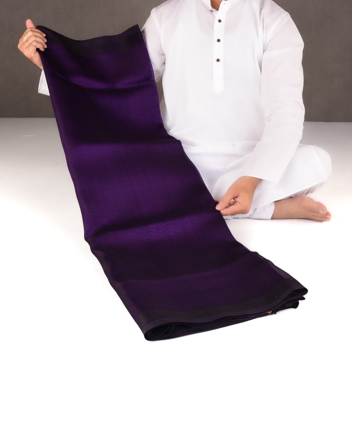 Purple WATERMARK Illusion Waves Tanchoi Handwoven Kora Silk Banarasi Saree-HolyWeaves