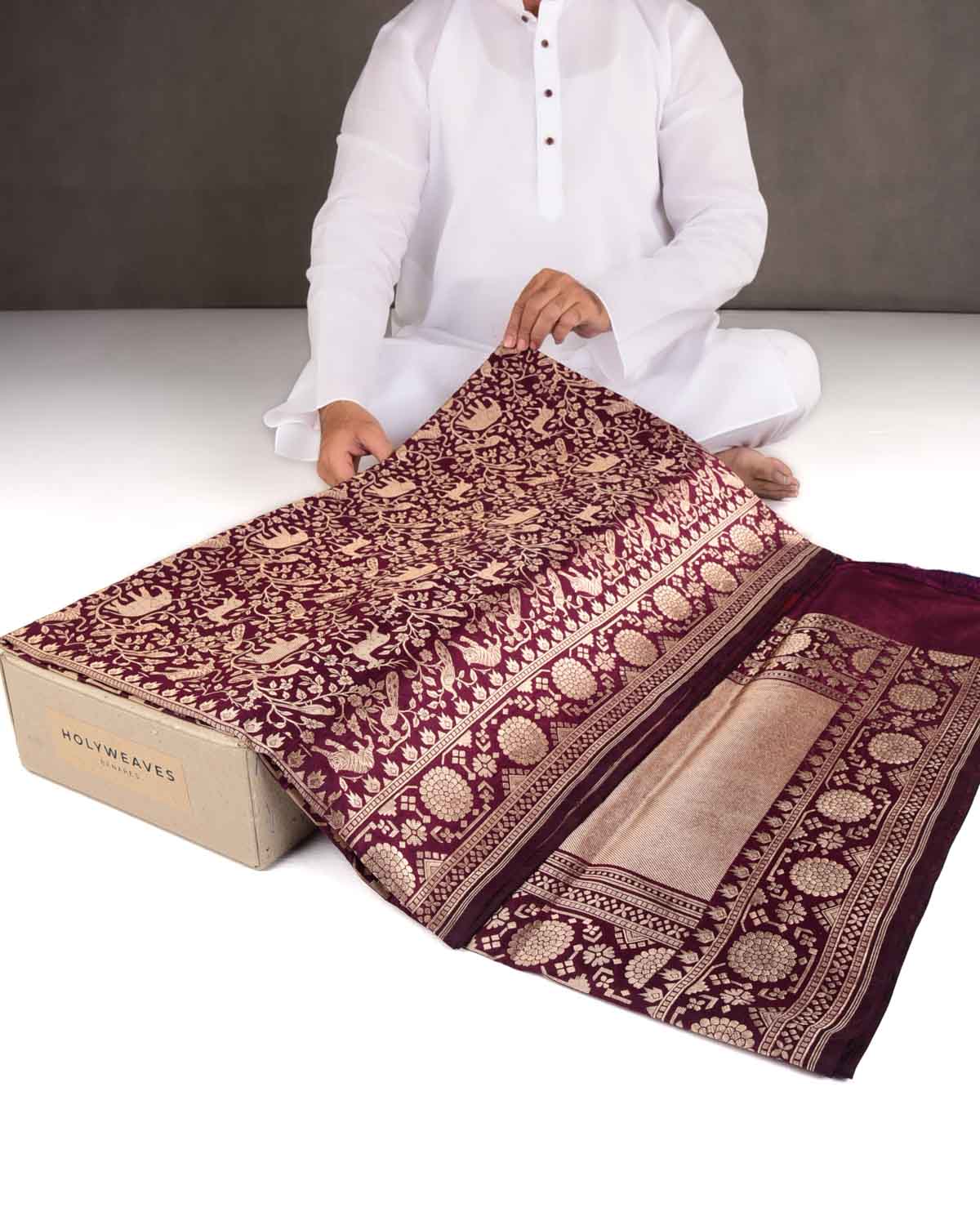 Burgundy Shikargah Cutwork Brocade Handwoven Katan Silk Banarasi Saree-HolyWeaves