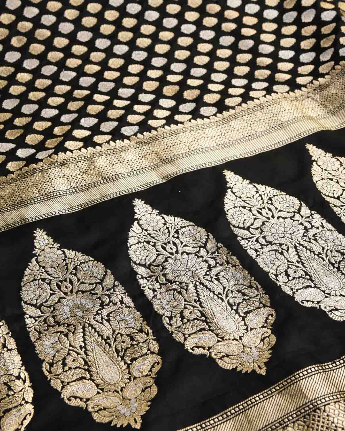 Black Gold & Silver Zari Kadhuan Brocade Handwoven Katan Silk Banarasi Saree-HolyWeaves