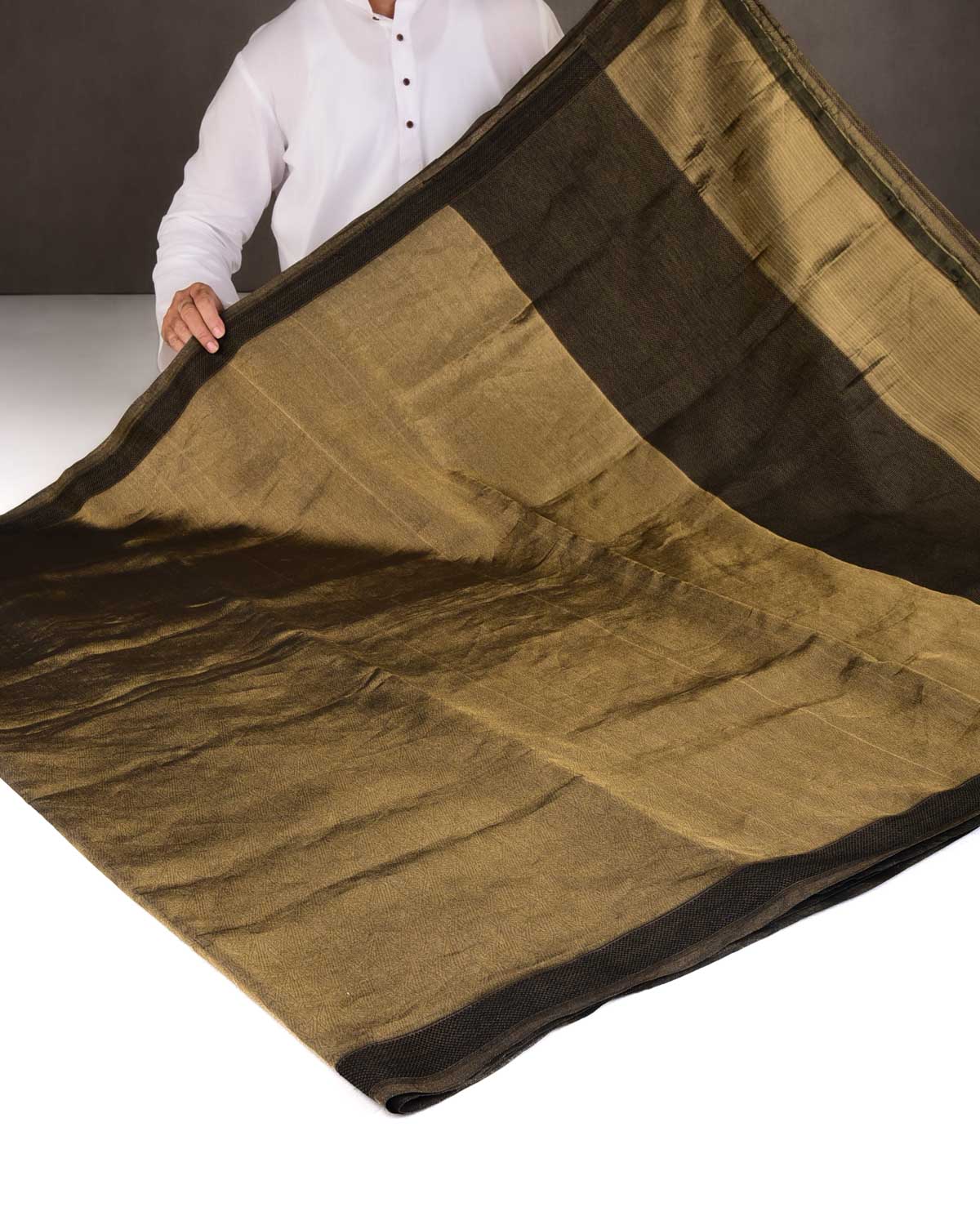 Metallic Antique Gold WATERMARK Abstract Geometry Brocade Handwoven Kora Tissue Banarasi Saree-HolyWeaves
