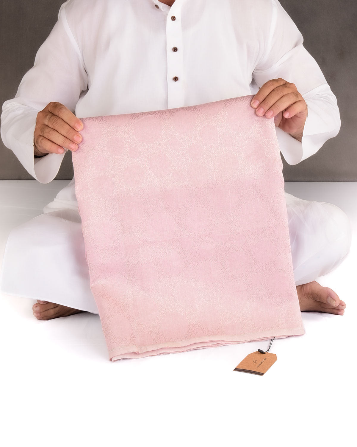 Pink Silver Zari Abstract Spherical Geometric Brocade Woven Cotton Silk Banarasi Saree