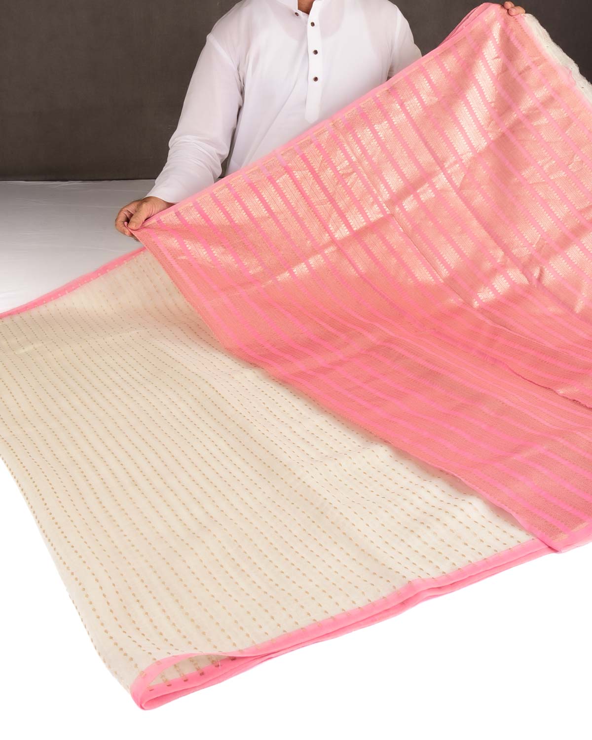 Ivory White Gold Zari Leaf Stripes Cutwork Brocade Woven Cotton Silk Banarasi Saree with Pink Selvage Pallu