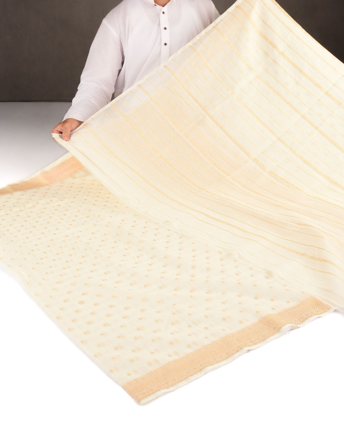 Ivory White Gold & Silver Zari Buti Cutwork Brocade Woven Cotton Silk Banarasi Saree-HolyWeaves