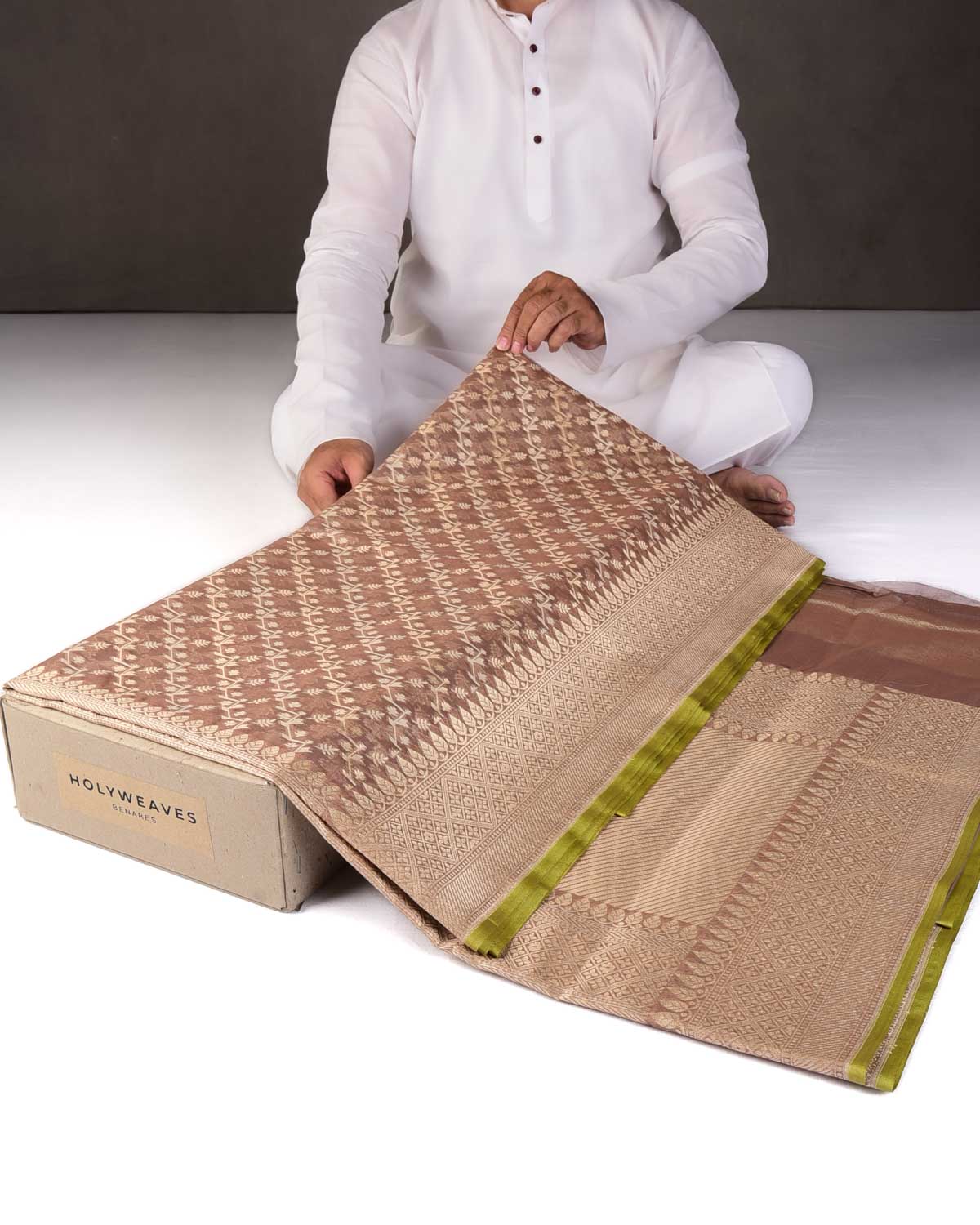 Rosy Brown Gold Zari & Resham Diagonal Bel Cutwork Brocade Woven Cotton Silk Banarasi Saree