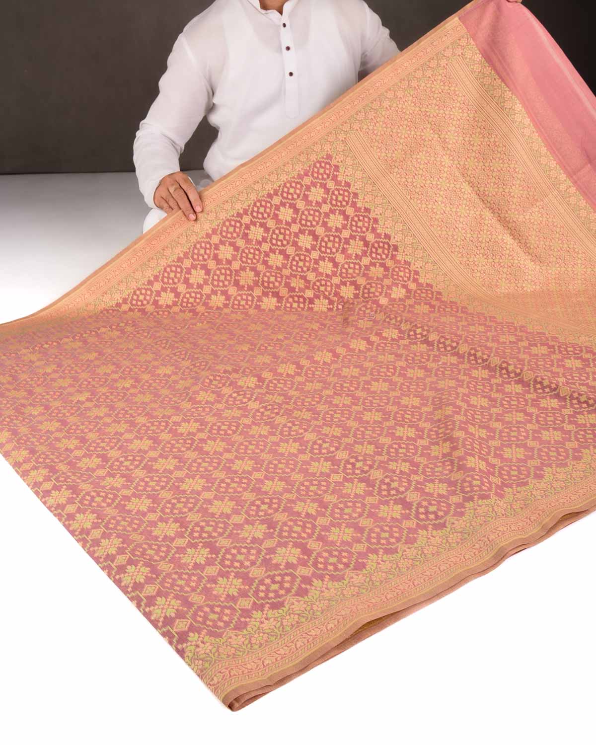 Mauve Resham Patola Cutwork Brocade Woven Art Cotton Silk Banarasi Saree-HolyWeaves
