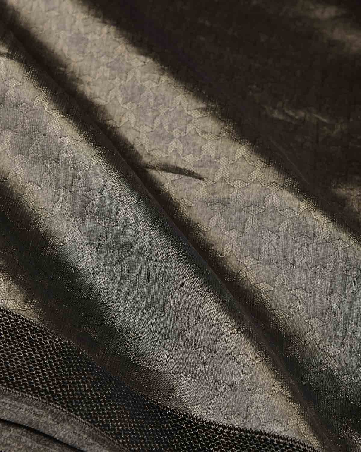Metallic Silver WATERMARK Stars Tanchoi Handwoven Kora Tissue Banarasi Saree