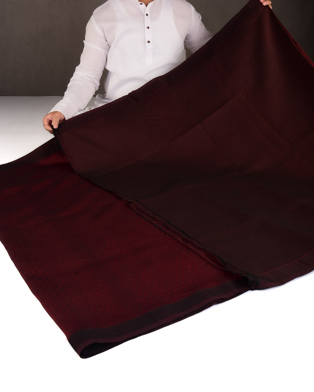 Maroon WATERMARK Stars Tanchoi Handwoven Kora Silk Banarasi Saree-HolyWeaves