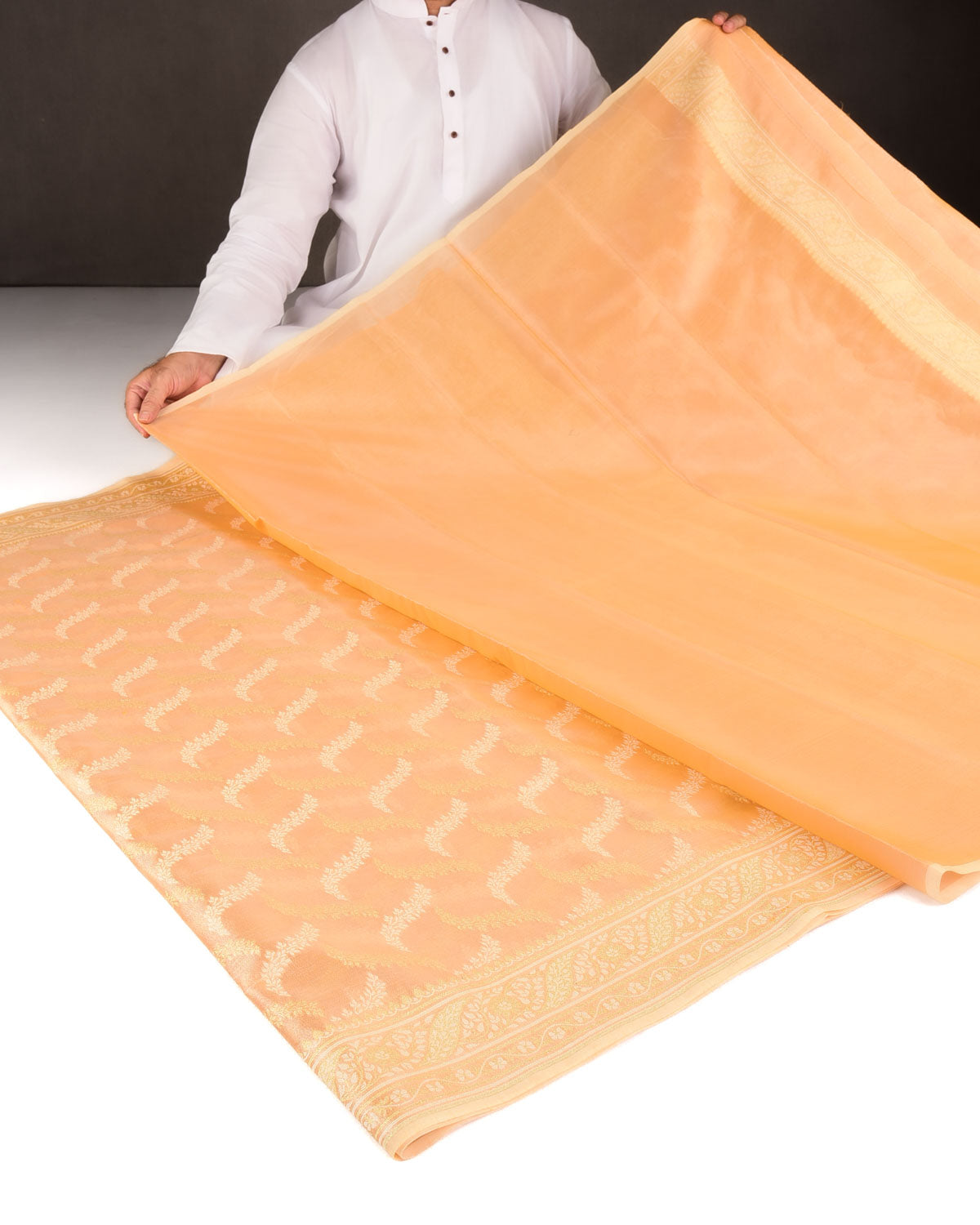Metallic Yellow Gold Zari And White Resham Jaal Cutwork Brocade Woven Art Cotton Tissue Banarasi Saree-HolyWeaves