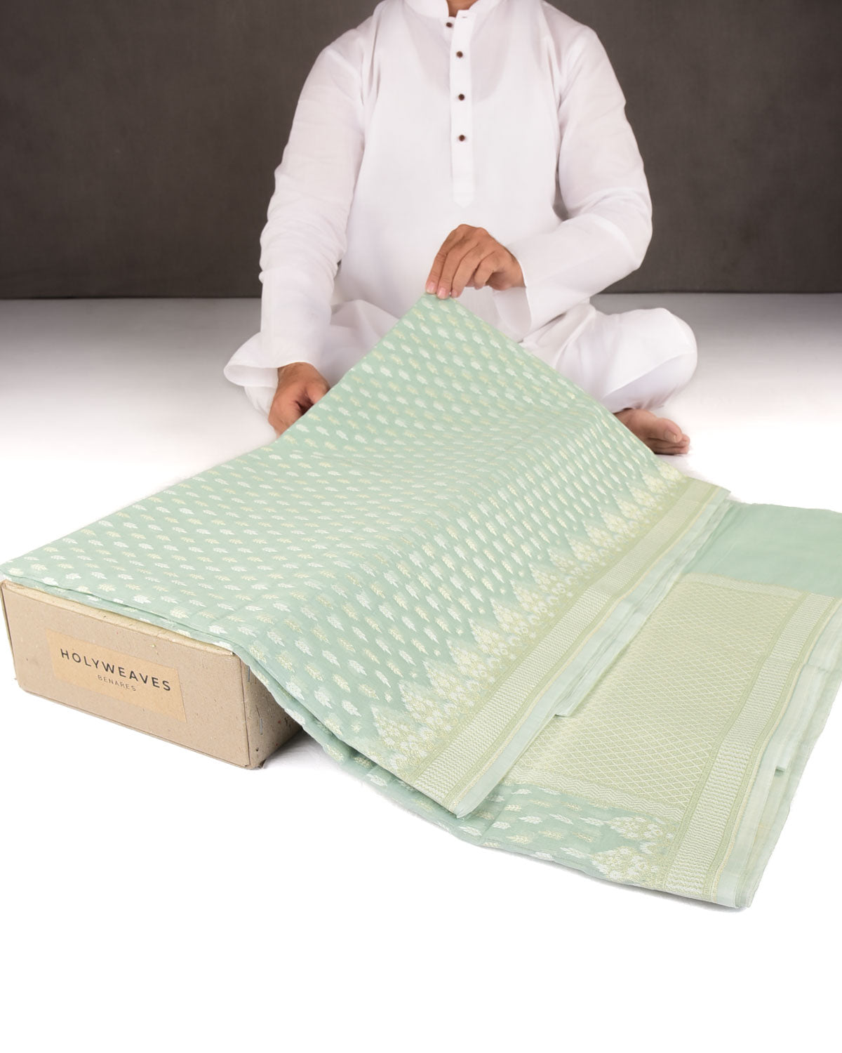Tiffany Blue Zari & Resham Buti Cutwork Brocade Woven Art Cotton Silk Banarasi Saree-HolyWeaves