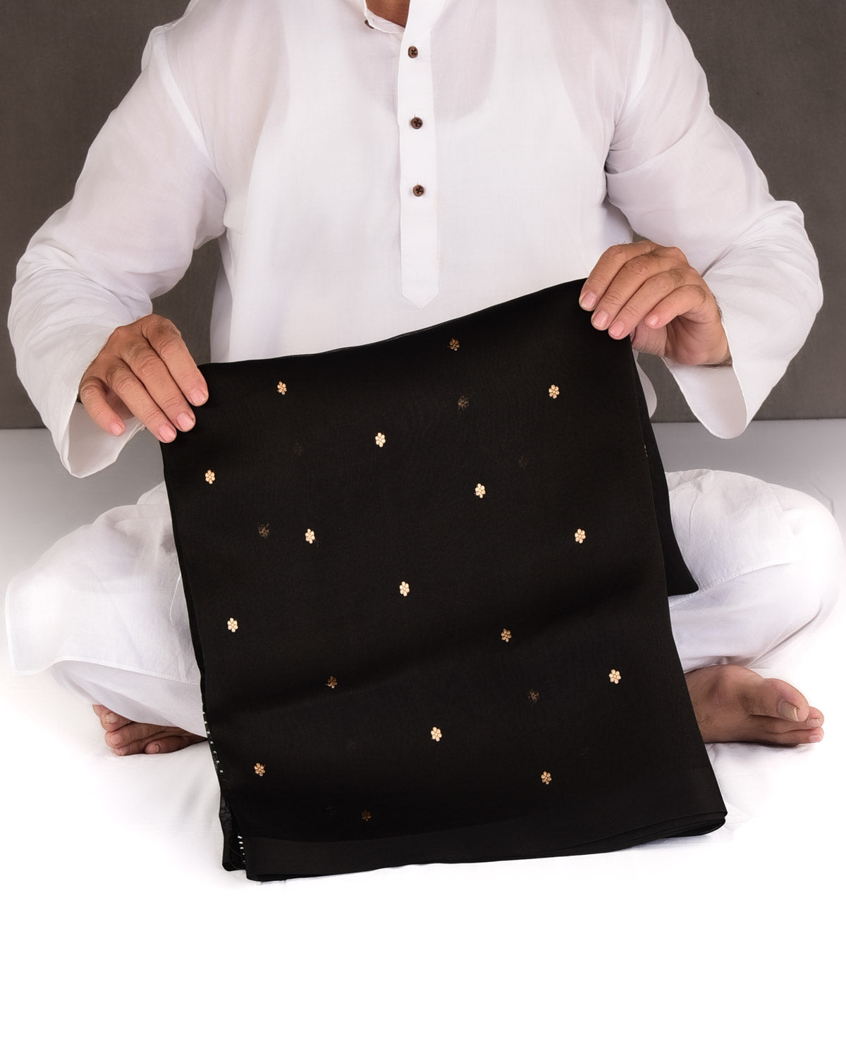 Black Gold Zari Buti Kadhuan Brocade Handwoven Kora Silk Banarasi Saree