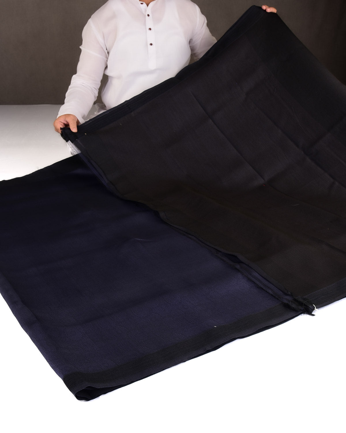 Navy Blue Chakri Tanchoi Woven Kora Silk Banarasi Saree-HolyWeaves