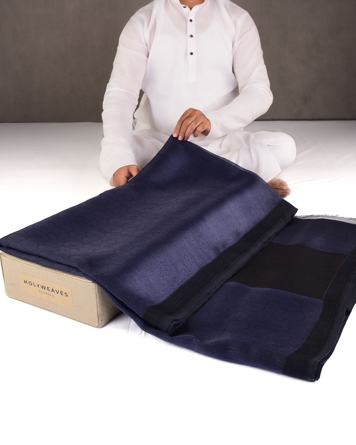 Navy Blue Chakri Tanchoi Woven Kora Silk Banarasi Saree-HolyWeaves