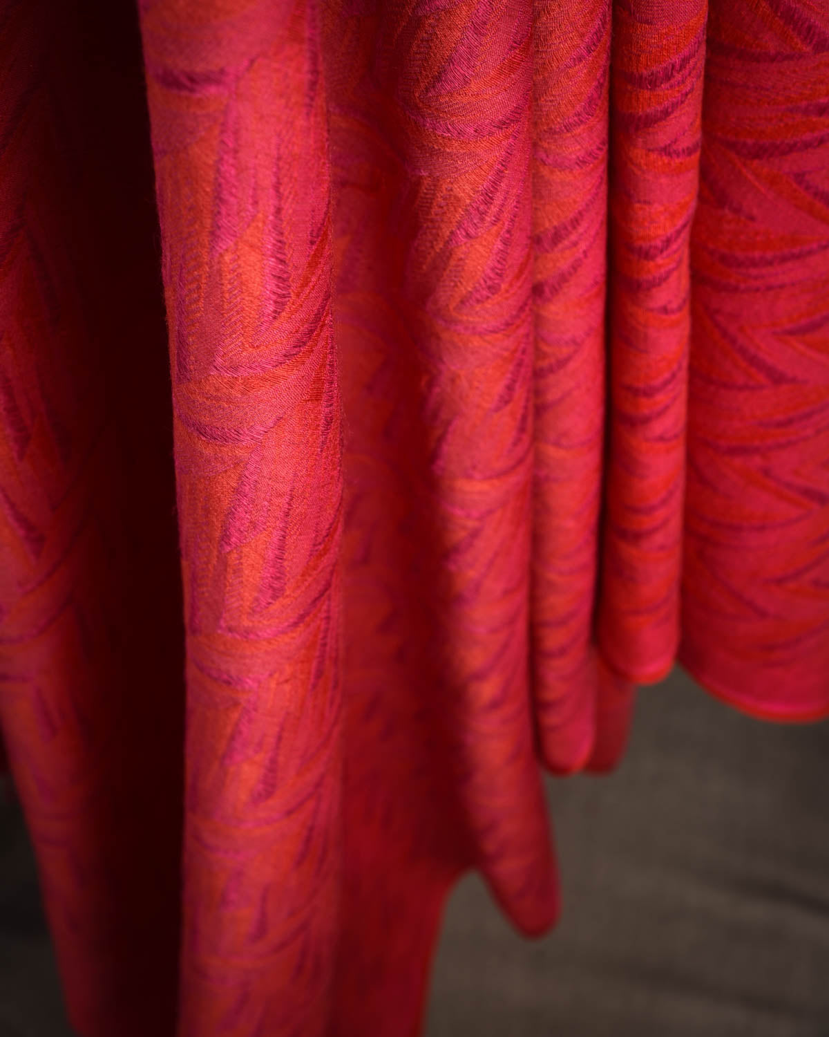 Shot Red-Pink Contemporary Glitch Chevron Tanchoi Handwoven Silk Wool Unisex Dress Shawl-HolyWeaves