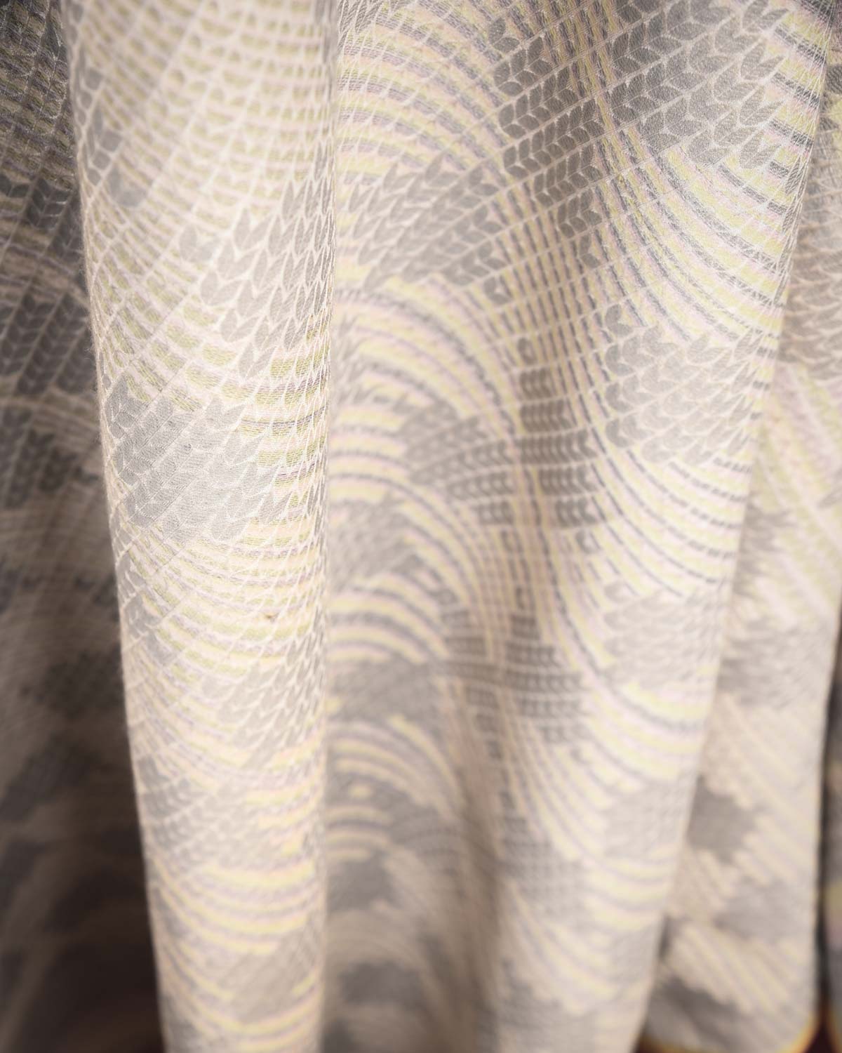 Variegated Metallic Ivory White Herringbone Brocade Handwoven Silk Wool Unisex Dress Shawl-HolyWeaves