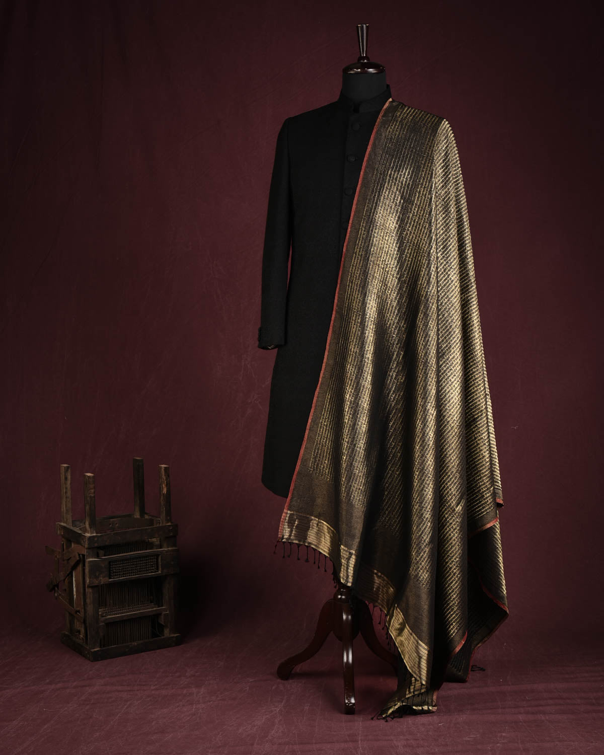 Metallic Black Gold Zari Geeta Shlok 2.47 Brocade Handwoven Silk Wool Unisex Dress Shawl-HolyWeaves