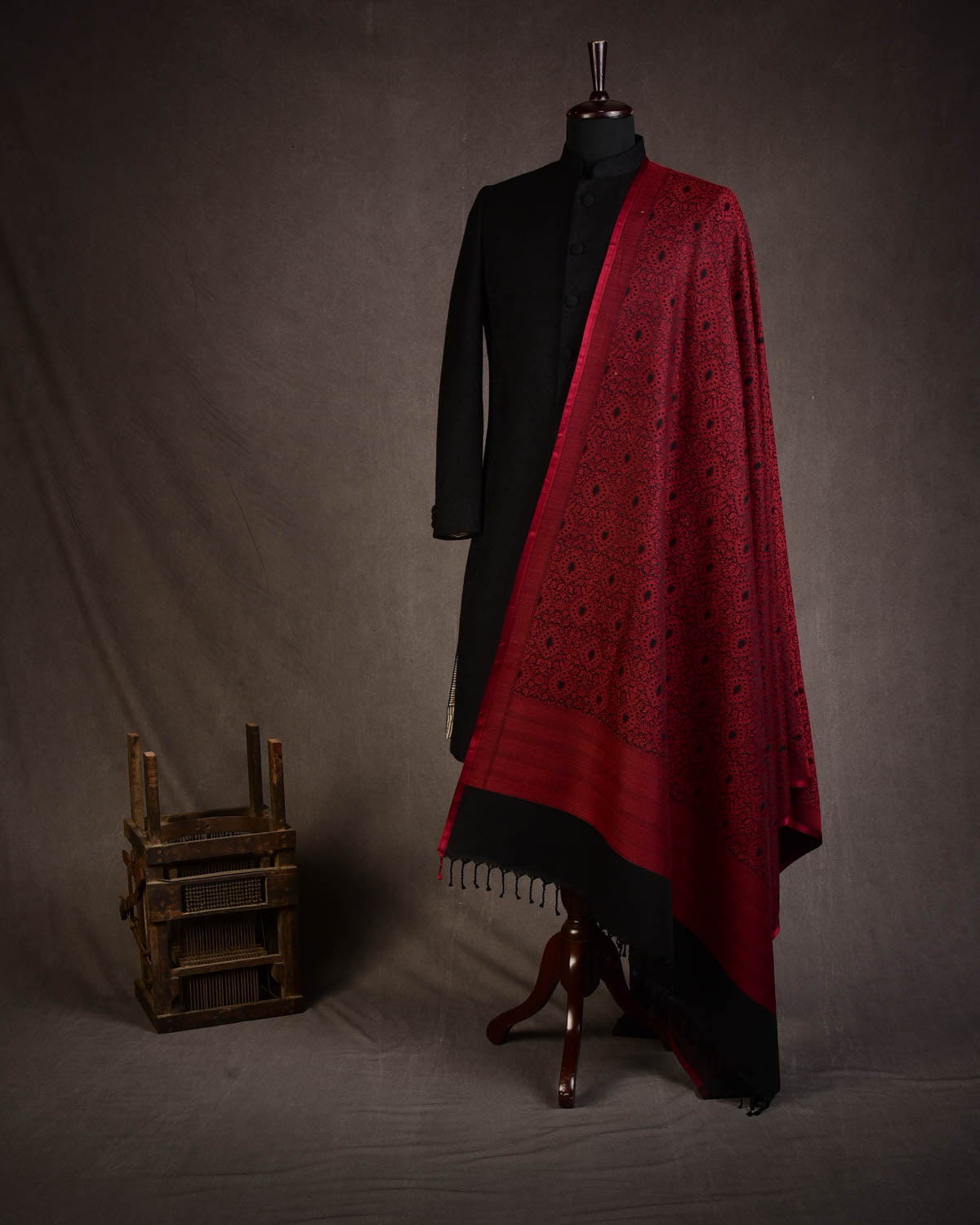 Maroon Damask Tanchoi Handwoven Silk Wool Banarasi Shawl-HolyWeaves
