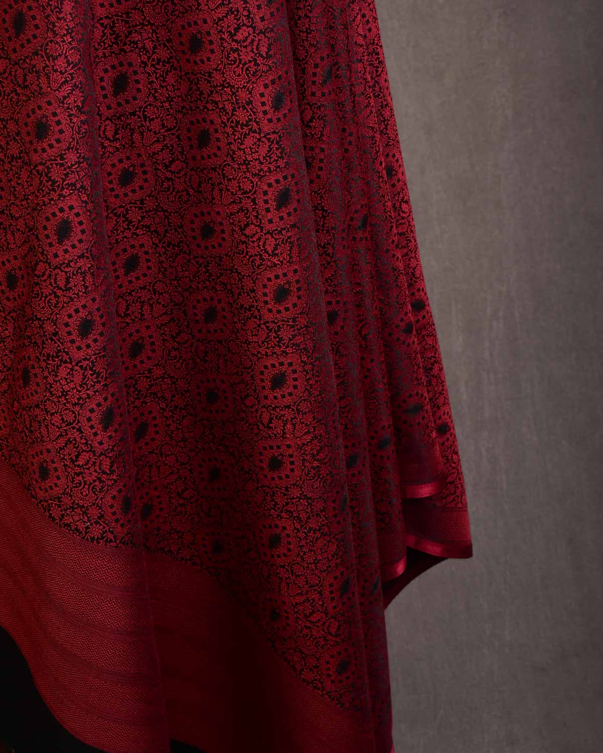 Maroon Damask Tanchoi Handwoven Silk Wool Banarasi Shawl-HolyWeaves