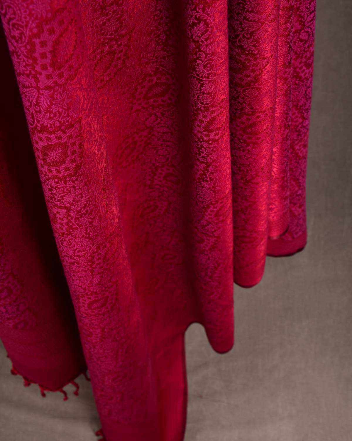 Magenta Damask Tanchoi Handwoven Silk Wool Unisex Dress Shawl-HolyWeaves