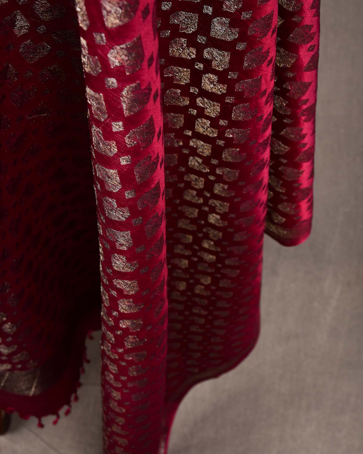 Magenta Gold & Silver Zari Diamond Hearts Satin Brocade Handwoven Silk Wool Unisex Dress Shawl-HolyWeaves