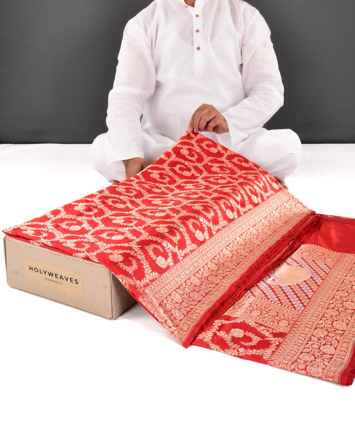 Red Banarasi Gold & Silver Zari Floral Jaal Cutwork Brocade Handwoven Katan Silk Saree - By HolyWeaves, Benares