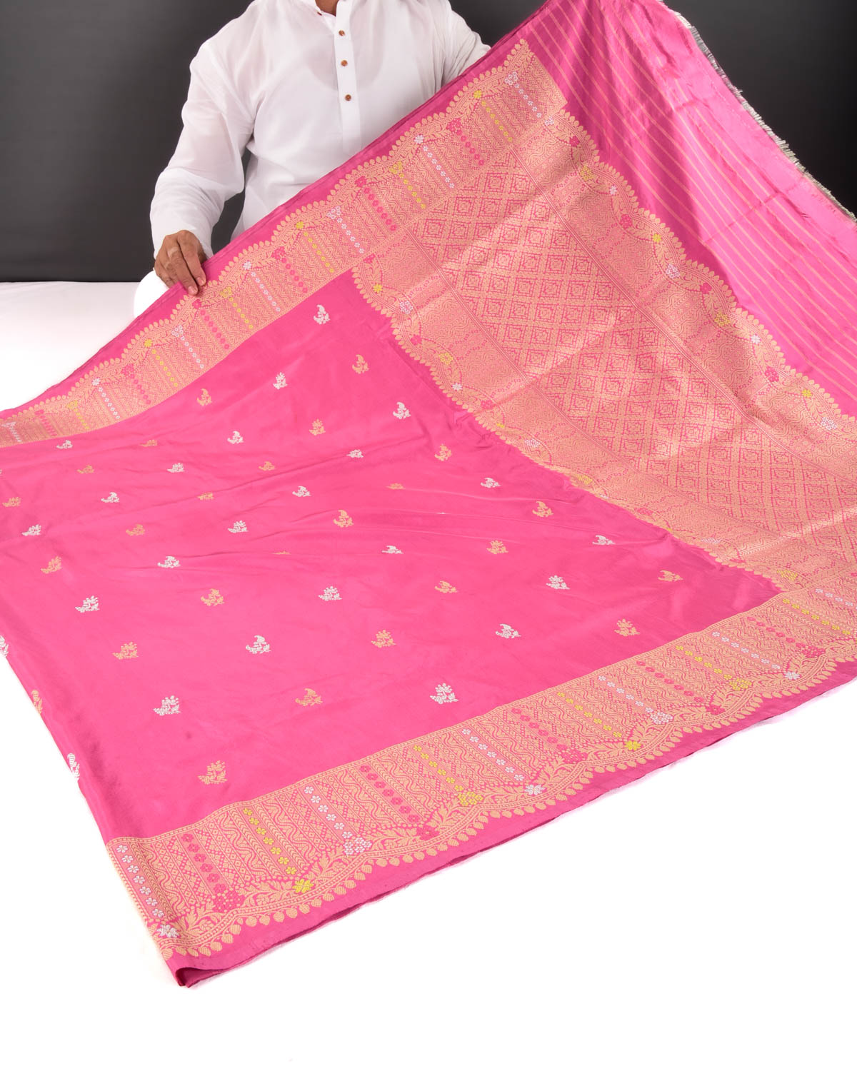 Pink Banarasi Gold & Silver Zari Buti Kadhuan Brocade Handwoven Katan Silk Saree with Scallop Meenekari Border - By HolyWeaves, Benares