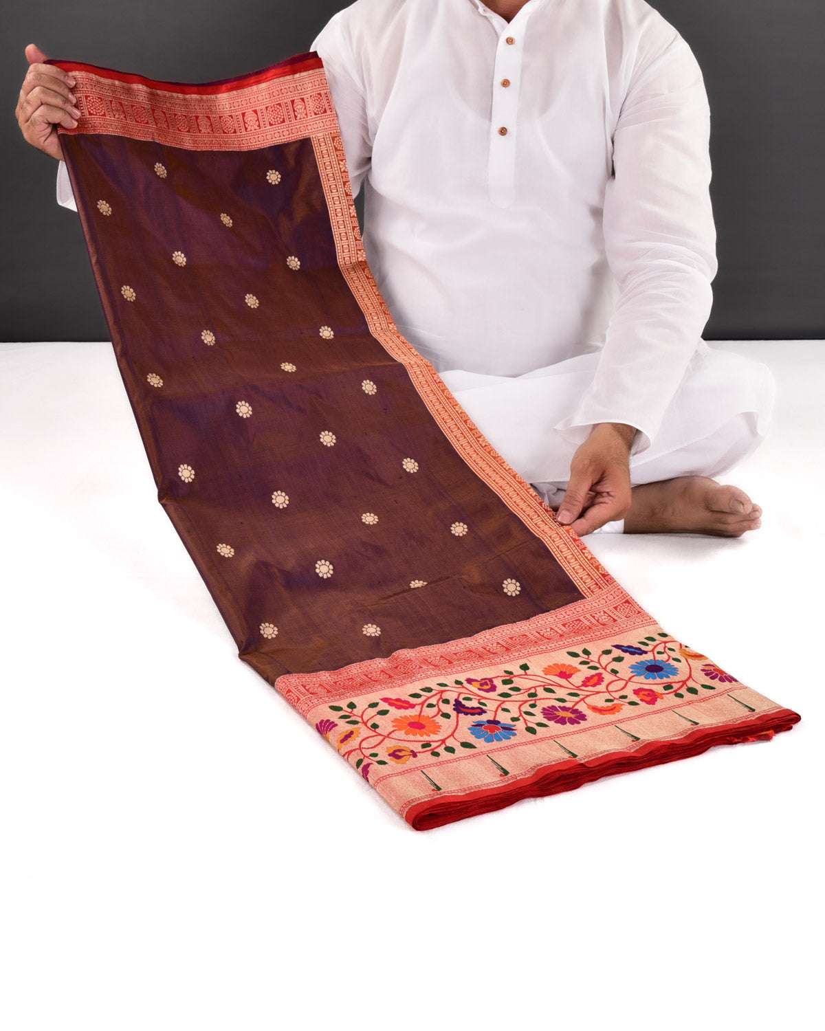 Shot Brown Banarasi Gold Zari Cutwork Brocade Handwoven Katan Silk Saree with Paithani Border Pallu - By HolyWeaves, Benares