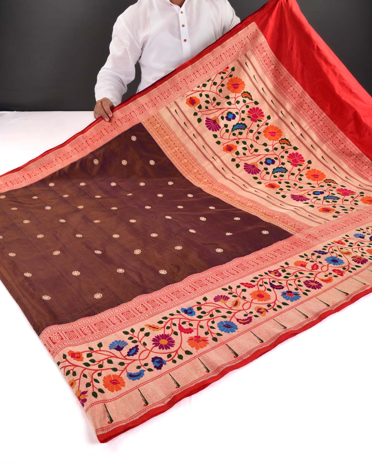 Shot Brown Banarasi Gold Zari Cutwork Brocade Handwoven Katan Silk Saree with Paithani Border Pallu - By HolyWeaves, Benares