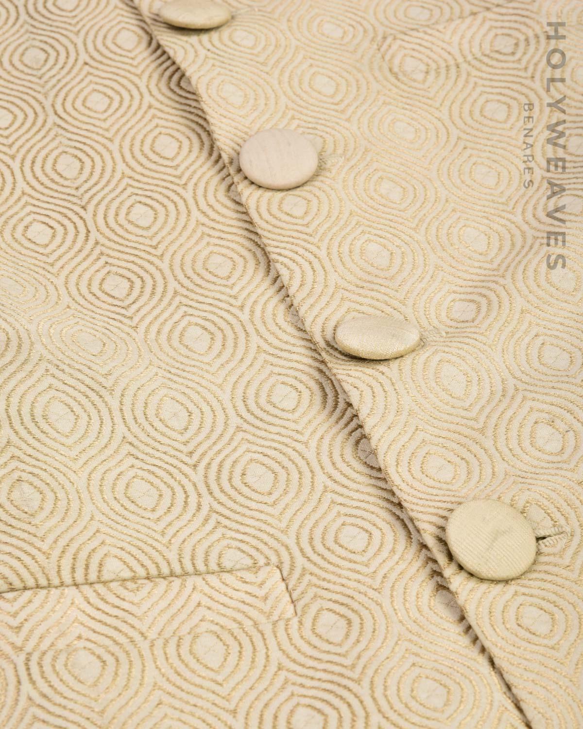 Cream Katan (कतान) Silk Brocade Slim Fit Mens Modi Jacket - By HolyWeaves, Benares