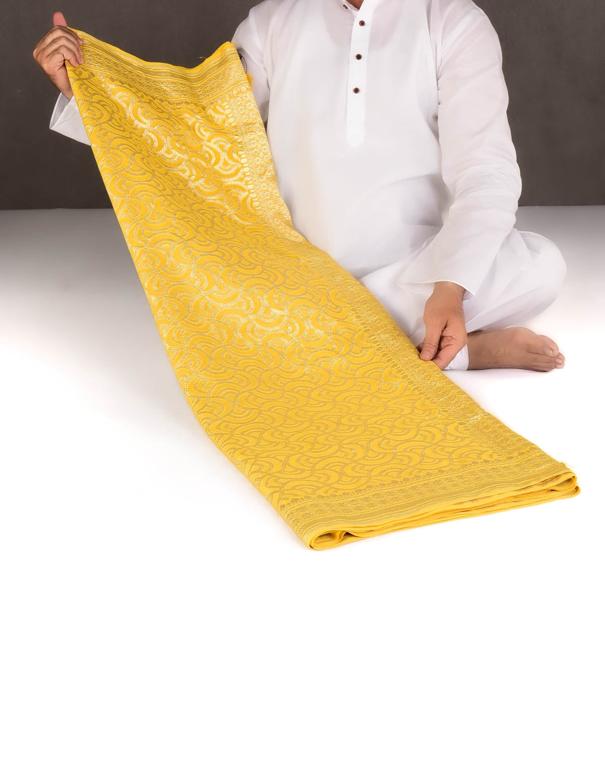 Yellow Gold Zari Labyrinth Grids Cutwork Brocade Handwoven Khaddi Georgette Banarasi Saree-HolyWeaves