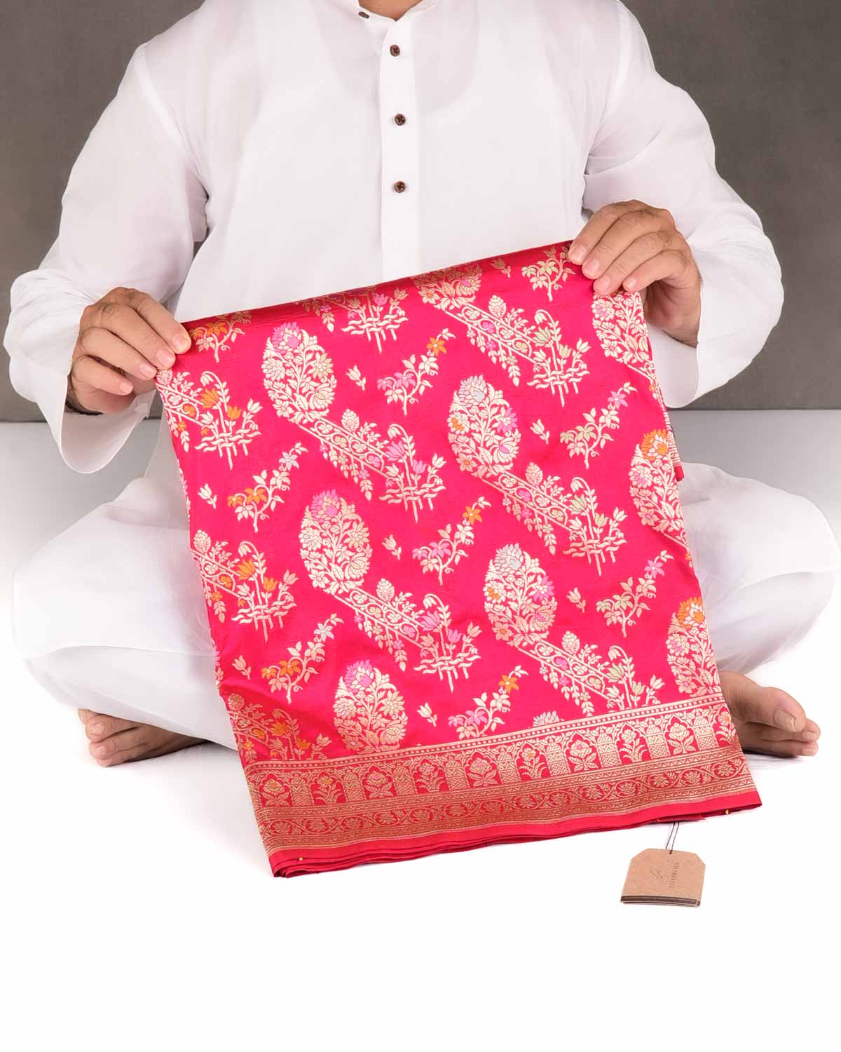 Shot Red-Pink Tehra Floral Jaal Cutwork Brocade Handwoven Katan Silk Banarasi Saree-HolyWeaves