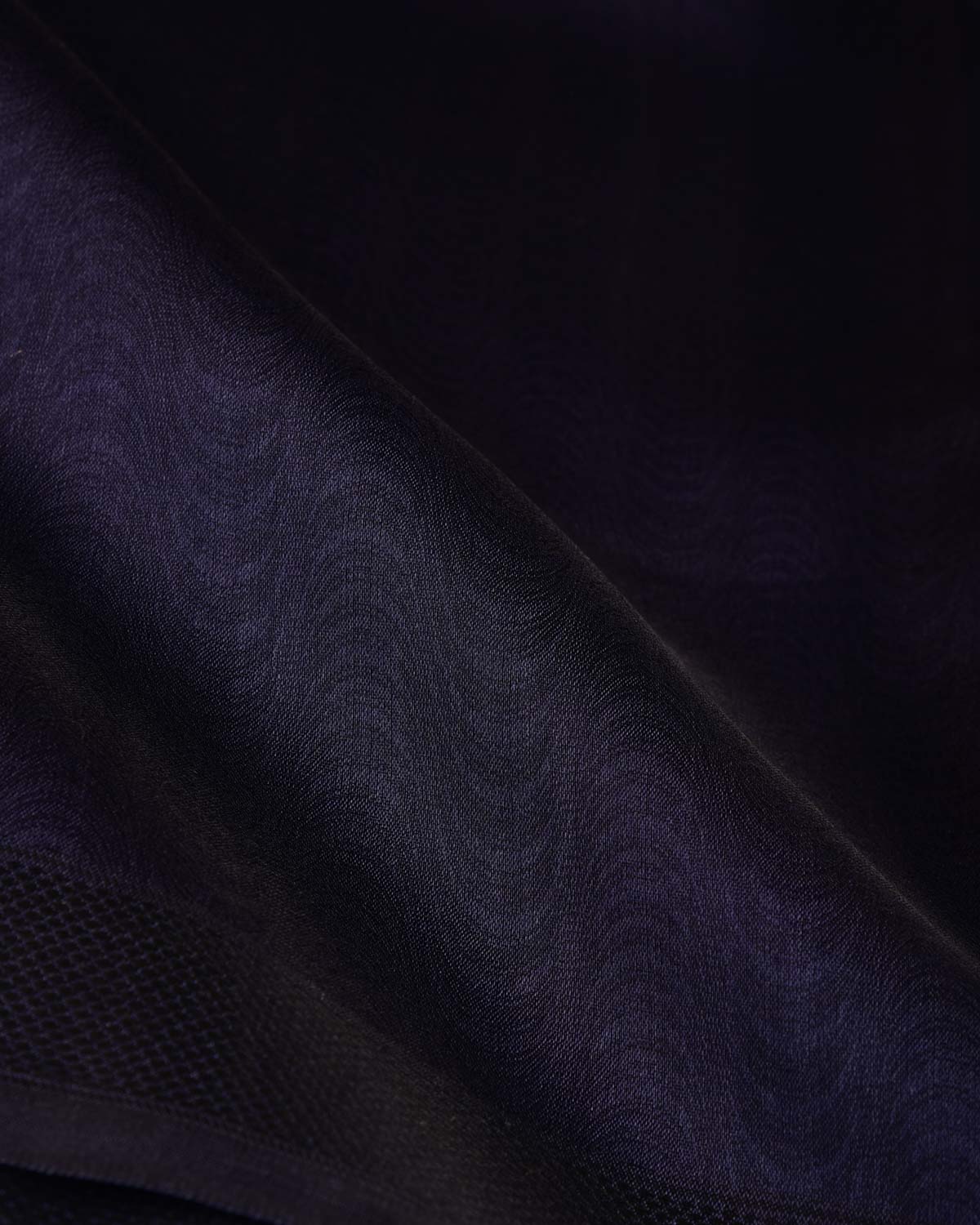 Mauve-ish Blue WATERMARK Illusion Waves Tanchoi Handwoven Kora Silk Banarasi Saree-HolyWeaves