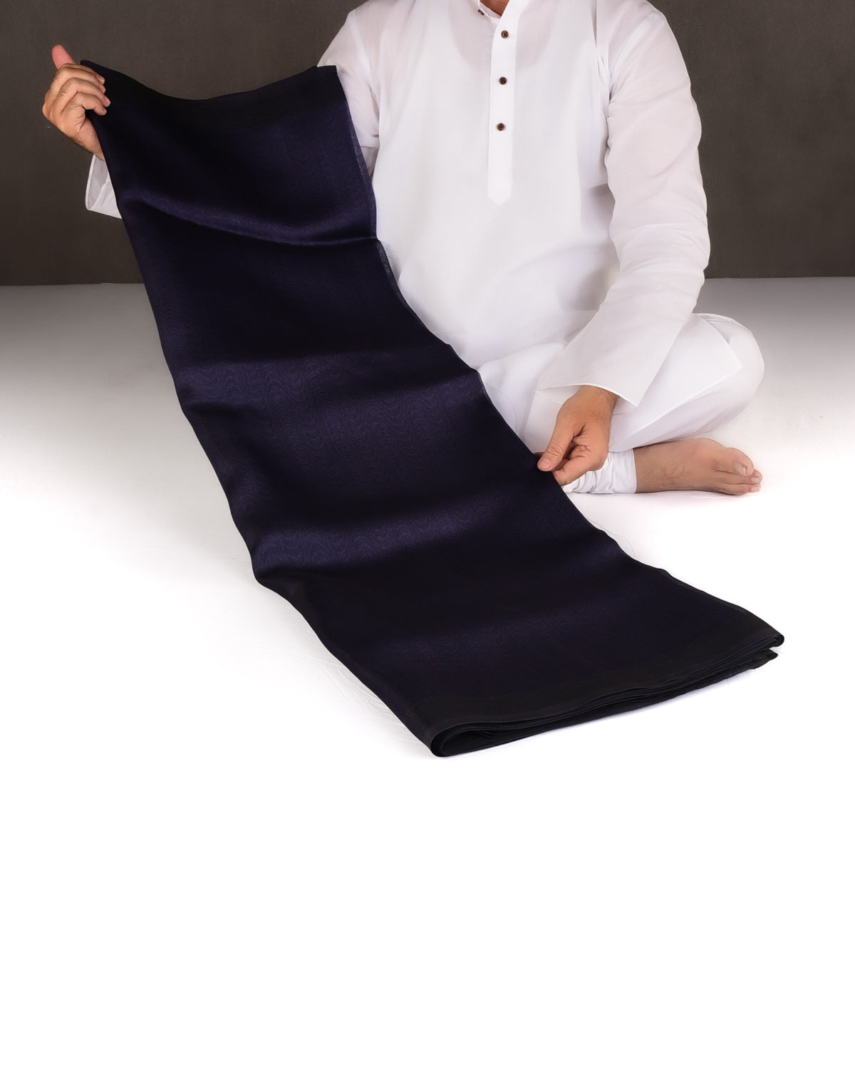 Mauve-ish Blue WATERMARK Illusion Waves Tanchoi Handwoven Kora Silk Banarasi Saree-HolyWeaves