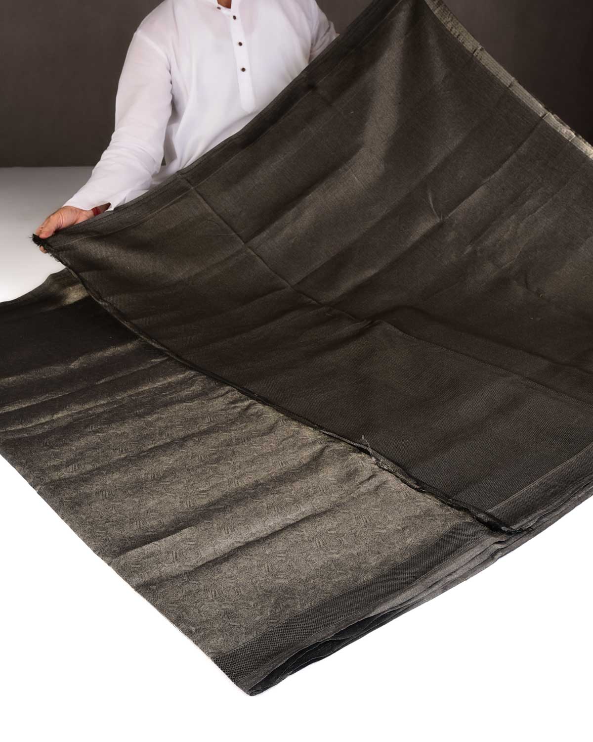 Metallic Silver WATERMARK Spider Web Brocade Handwoven Kora Tissue Banarasi Saree-HolyWeaves