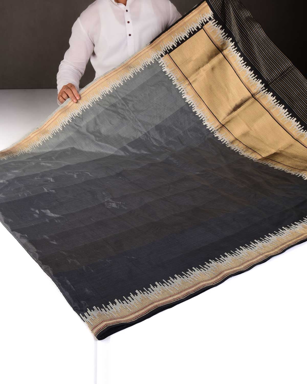 Ombre Black Kadhuan Brocade Handwoven Katan Silk Banarasi Saree with Gold & Silver Zari Border Pallu-HolyWeaves