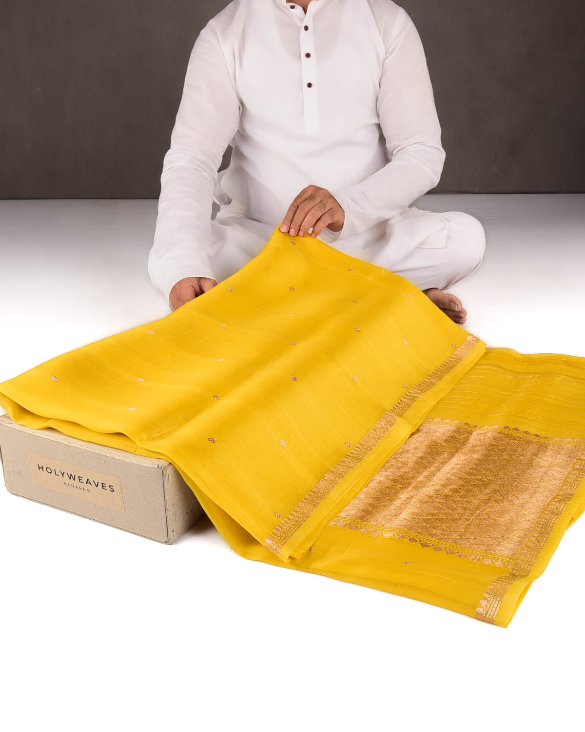Yellow Gold Zari Kadhuan Buti Kadhuan Brocade Handwoven Kora Silk Banarasi Saree